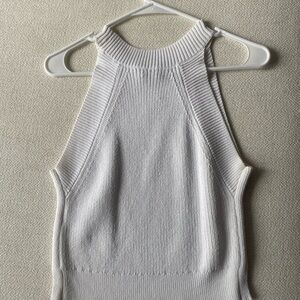 Wilfred Crevier White Sleeveless Knit Top